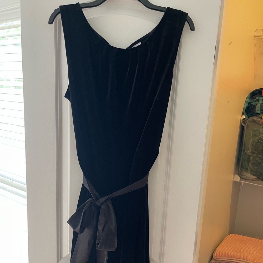 NWT Women’s Velvet black sleeveless dress satin Belt George xl 16-18 VINTAGE